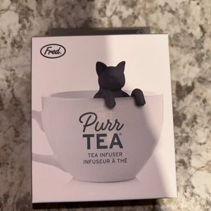 Cat tea infuser